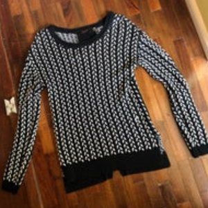 Dex sweater